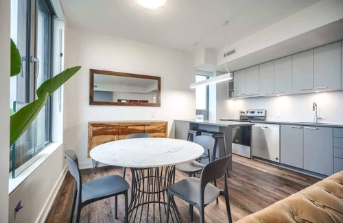 Mississauga Apartment | Corporate Stays | Brightstone 3 Bedrooms