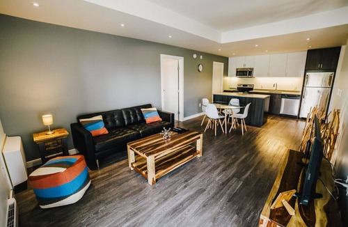 Winnipeg Apartment | Corporate Stays Comfortable & Quiet 2BR