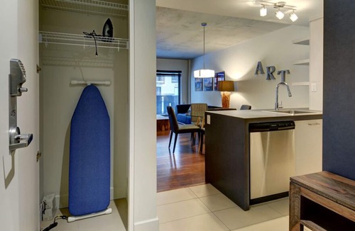 Cite-Universitaire Apartment | Corporate Stays | La Garde | Bright 1BR