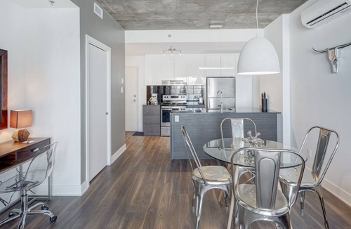 Brossard Apartment | Corporate Stays| Lumeo | Spacious and modern 1BR