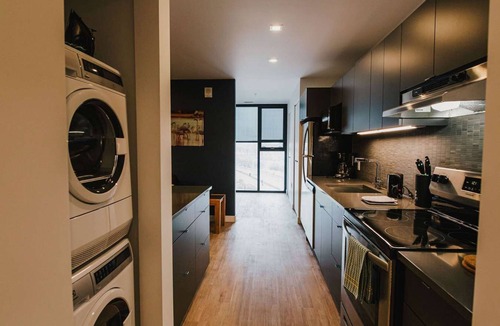 Winnipeg Apartment | Corporate Stays | Stradbrook Studio