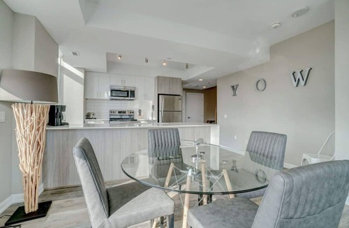 Ottawa Division Apartment | Corporate Stays | Wellington 2 Bedrooms