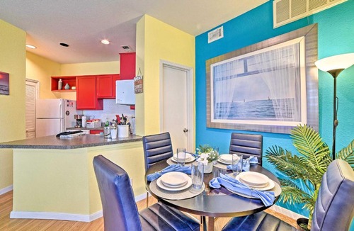 Corpus Christi House | Corpus Christi Resort Condo - Walk to Beach!