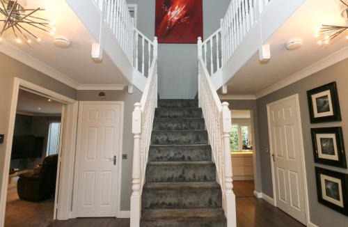 Apperley Bridge House | Corriegale