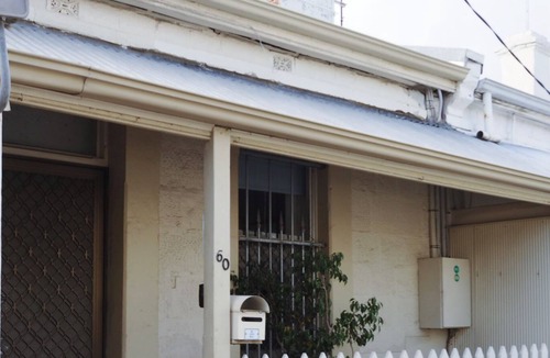 Adelaide Central Business District Cottage | Corry's Cottage - Harriett's cottage Accommodation