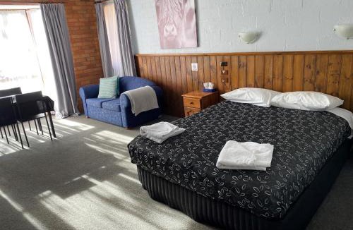 Corryong Hotel | Corryong Country Inn