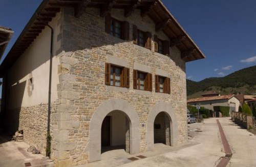 Berrioplano House | Cortea I y II