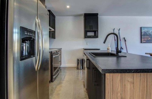 Saint-David-de-Falardeau House | Cortina-200 | Tavata Chalets | Valinouët
