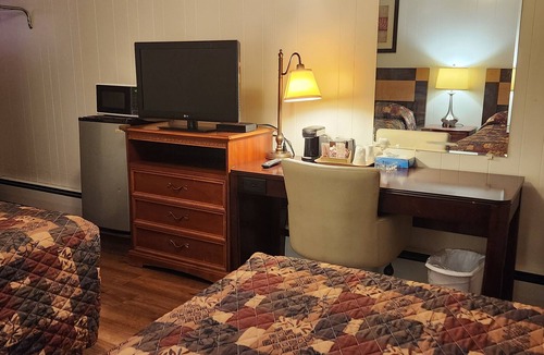 Blodgett Mills Hotel | Cortland Motel