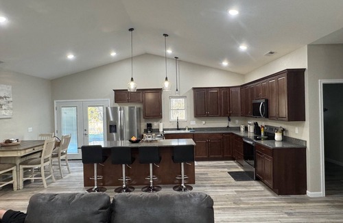 Corydon House | Corydon Family Home 3-Bedroom