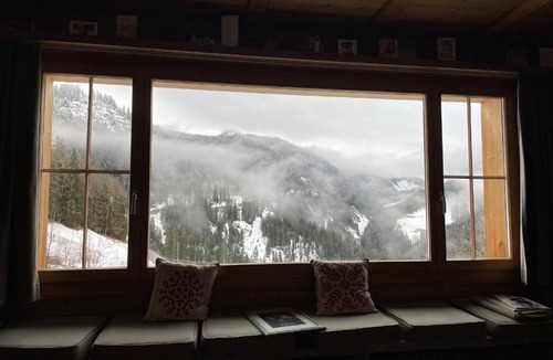 Litziruti Ski Chalet | Cosey Family Chalet with stunning alpine views