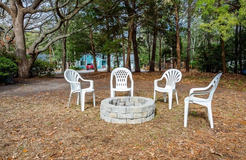 Pine Knoll Shores House | Cosgrove's Cove