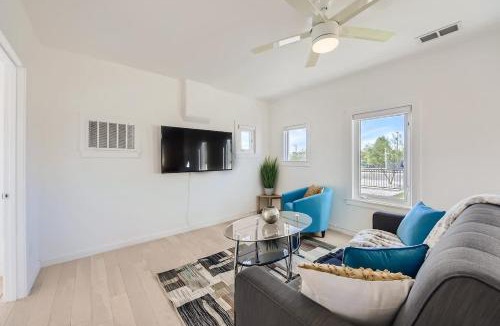 Downtown Phoenix House | Cosmopolitan Cottage