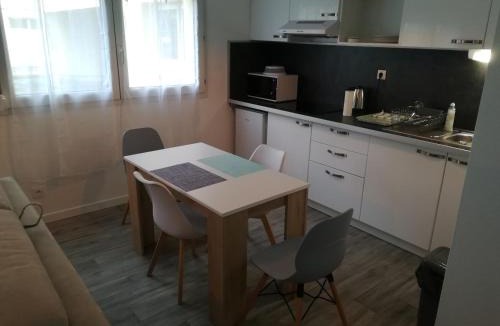 Nord - Gare Apartment | Cosmopolitan & Parking, Centre ville Le Mans