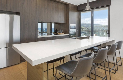 Gerringong Apartment | Cosmopolitan@SoHo - amazing views