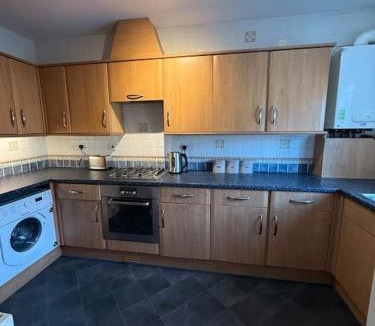 Hockley Apartment | Cost Village flat in Hockley