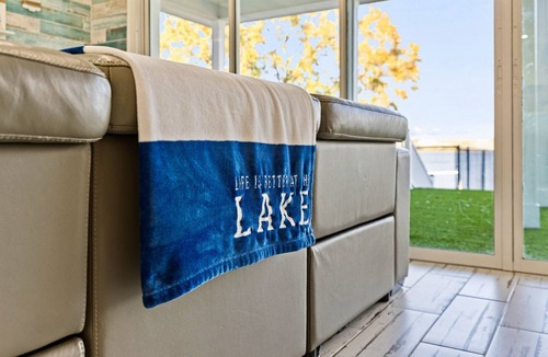 Auburndale House | Costa 3-4BD LakeFront Residence - Peace - Views