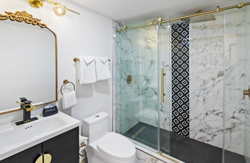 Laguna Beach Hotel | Costa Art Hotel