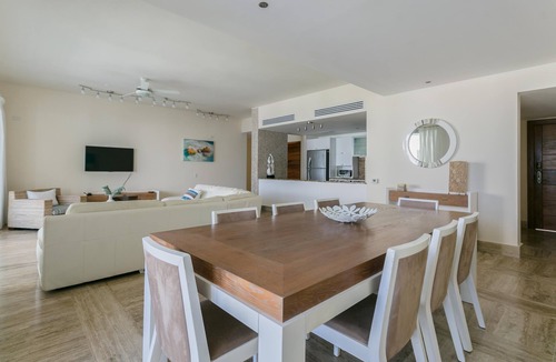 Bavaro Condo | Costa Atlantica C302LO Beachfront 200Mbps Internet