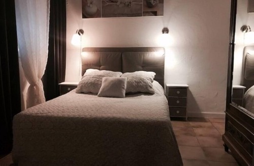 Lunel-Viel Bed & Breakfast | Costa Belle