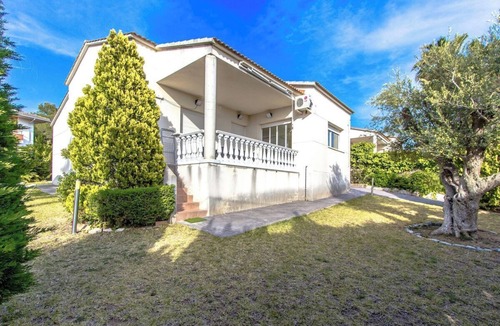 Cunit Villa | Costa Dorada Paradise, 2 km from beach!