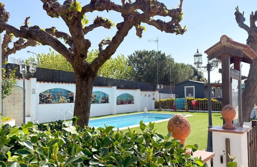 Canet de Mar Ski Chalet | Costa Dorada: Savia