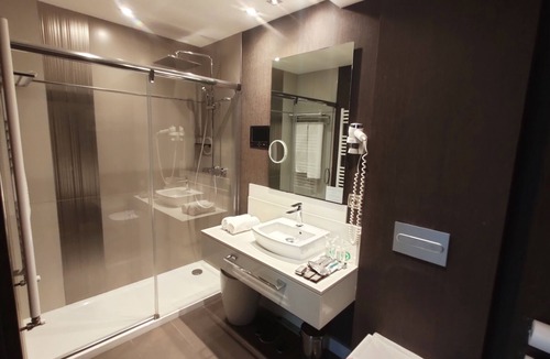 Suances Hotel | Costa Esmeralda Suites