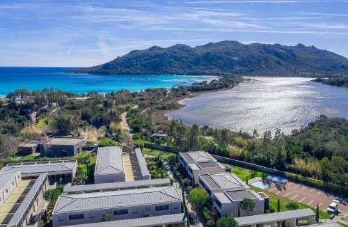 Santa Giulia House | Costa Nera Beach House