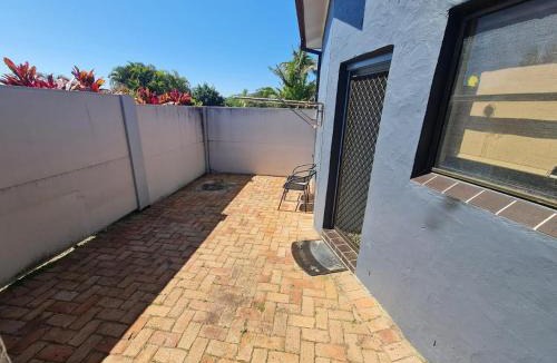 South West Rocks Hotel | Costa Rica Motel