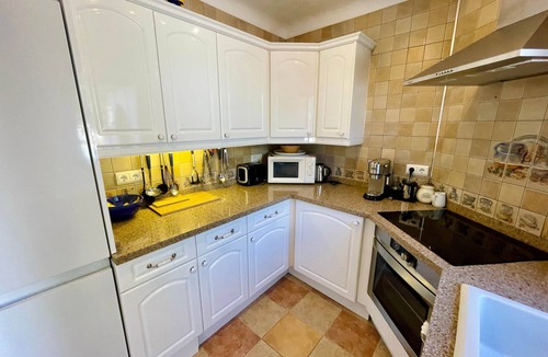 Marbella Ski Chalet | Costabella Beach House · Magnolia Marbella