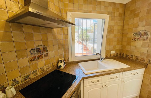 Marbella Ski Chalet | Costabella Beach House · Magnolia Marbella
