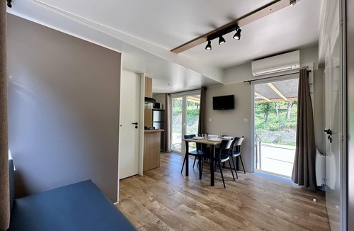 Llagostera House | CostaBravaSi - Mobile home at Càmping Ridaura