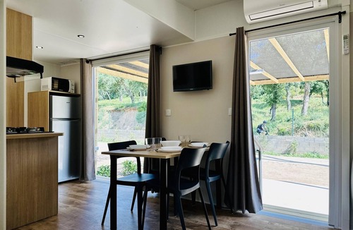 Llagostera House | CostaBravaSi - Mobile home at Càmping Ridaura