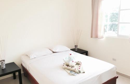 Costambar Apartment | Costambar Seaside Apartment with Pool