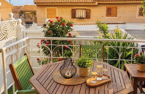 Els Arenals del Sol Apartment | Costamar, bungalow familiar con terrazas y piscina a 5 minutos de la playa