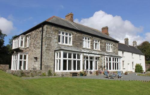 Washaway Bed & Breakfast | Costislost House