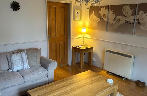 Haddenham House | Cosy 2 bed, home from home