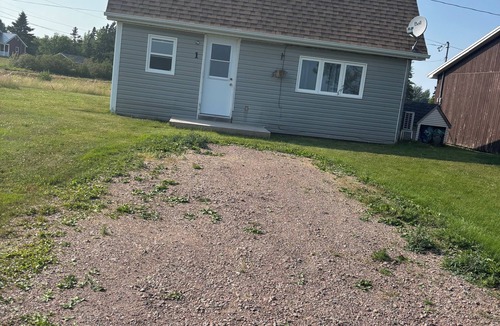 Bayside Cottage | Cosy 2 bedroom cottage.