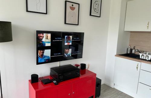 Villepinte Apartment | Cosy 2 pièces et parking 30 mns Gare du Nord by immo kit bnb