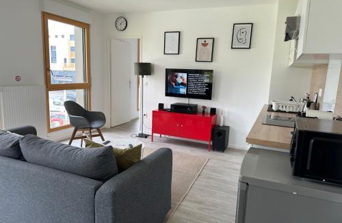 Villepinte Apartment | Cosy 2 pièces et parking 30 mns Gare du Nord by immo kit bnb