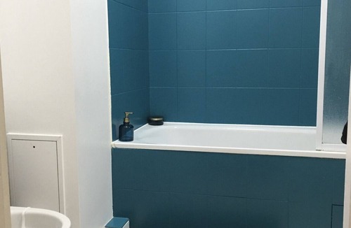 Villemomble Apartment | Cosy 2-room apartment downtown, 1 minute from the train station