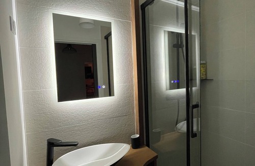 Bas de Venoix Apartment | Cosy 2-room apartment with private parking