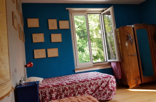 District 2 House | Cosy 20 sq meter room: 6 min from the main train Station