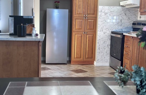 Saint-Lambert Apartment | Cosy 3BDR 5 min from Montreal