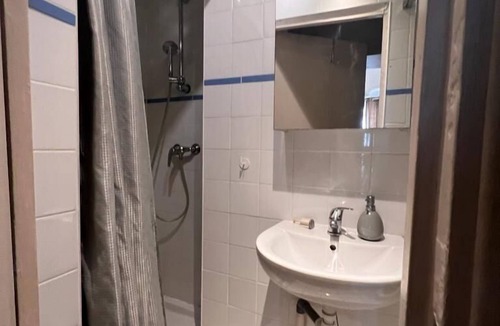 18th Arrondissement Apartment | Cosy 4/5-person apartment near Sacré Coeur Montmartre