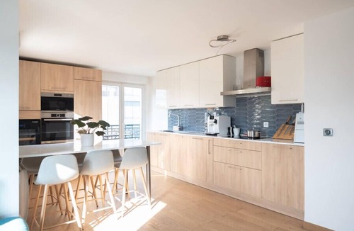 Saint-Denis Apartment | Cosy 60 m² apartment with balcony in Saint-Denis