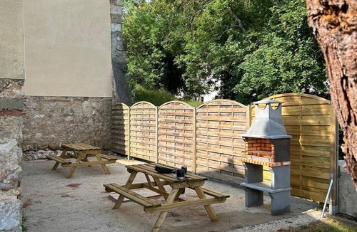 Poitiers Apartment | Cosy accommodation close to station/centre/Blossac