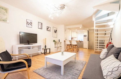 Chateau de l'Hers House | Cosy air-conditioned T3 with exterior -Toulouse est