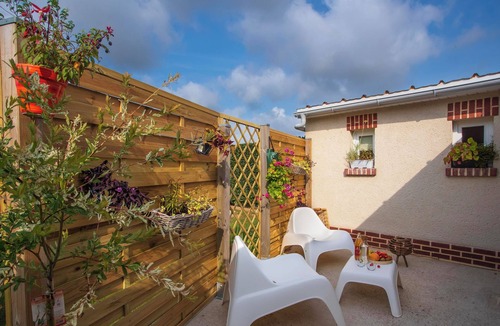 Quesnoy-le-Montant House | Cosy and bohemian gîte Baie de Somme