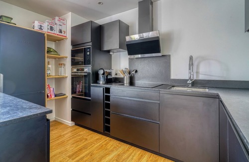 Gif-sur-Yvette Apartment | Cosy and bright apartment - Green setting